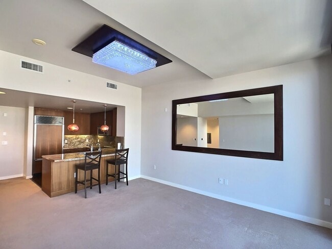 Building Photo - Luxury 1 Bedroom Condo at Axis on the 20th Floor – Custom Finishes Throughout, Beautiful Views!