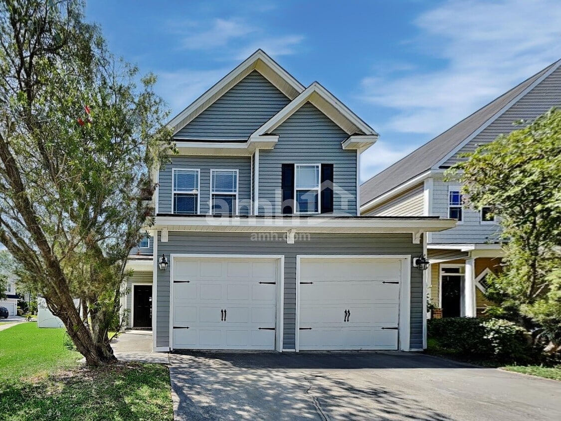 Primary Photo - 15 Summer Hill Ct