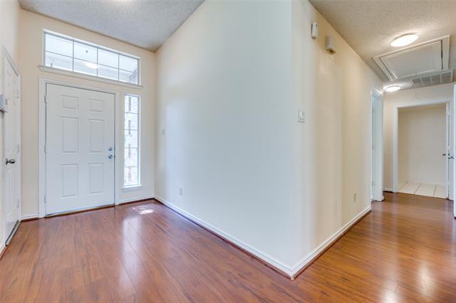 Building Photo - 1309 Lakeridge Ln