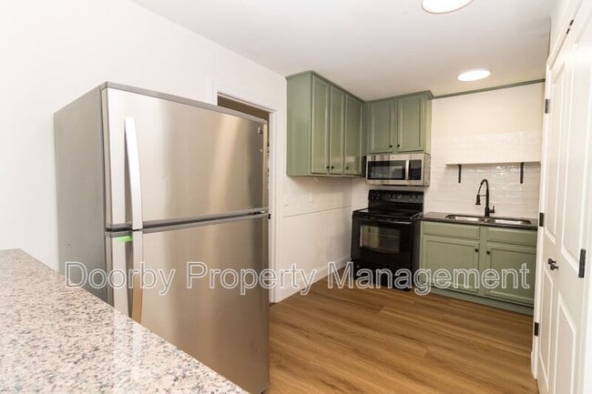 Building Photo - 908 Wheeler Ave