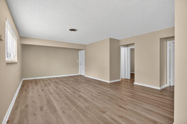 Foto del edificio - 3201 NE 7th Ave