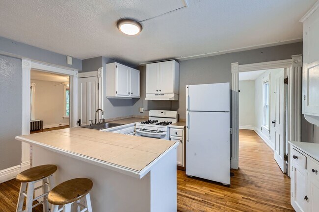 Foto del edificio - 3118 Pleasant Ave