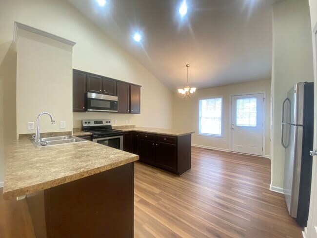 Foto del edificio - 200 E 14th St