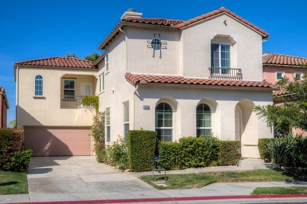 Building Photo - 13210 Petunia Avenue