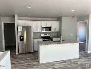 Building Photo - 3925 Scorpio Dr SE