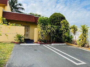 Building Photo - 518 NW 179th St