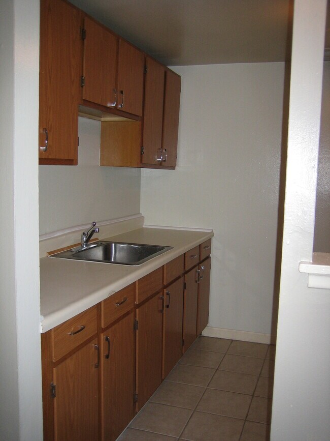 with a specious kitchen - 1501 NW 75th St