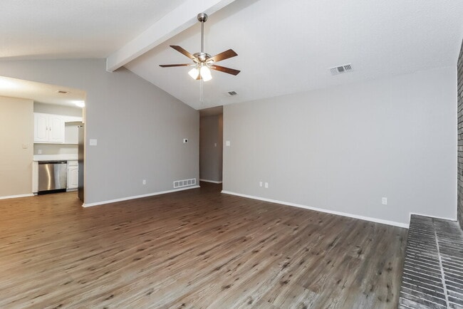 Building Photo - 19 Atlanta Ct