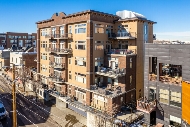 Southeast Corner - Highland Lofts