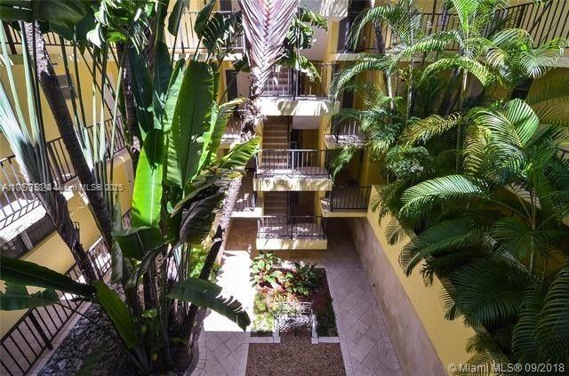 Foto del edificio - 250 Galen Dr
