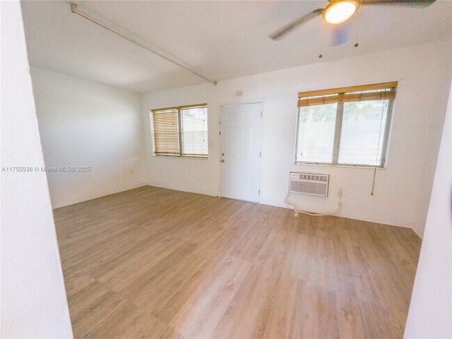 Foto del edificio - 2170 NW Flagler Terrace