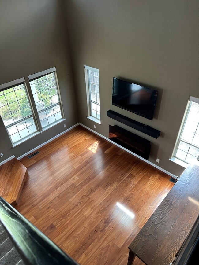 Building Photo - Beautiful 3-Bedroom, 2.5-Bath Home in Wind...