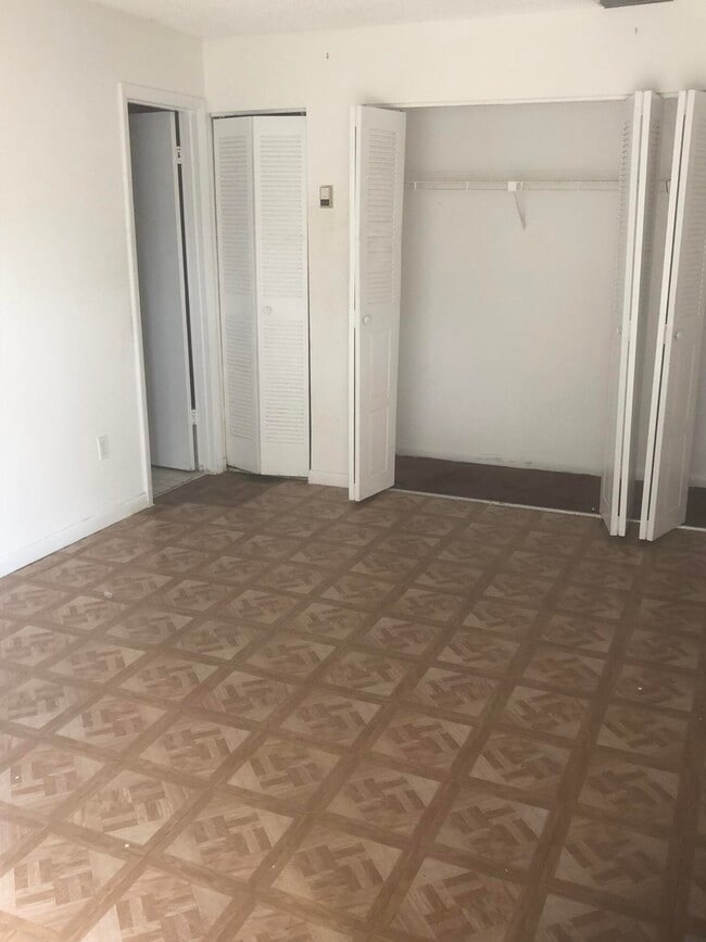 Building Photo - 1788 My Pl Ln