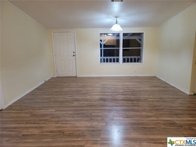 Building Photo - 8926 Witter Ln