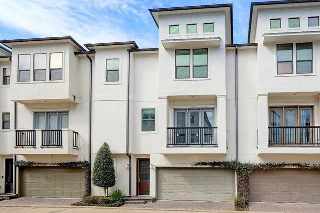 Photo - 8906 Lakeshore Bend Dr Apartment