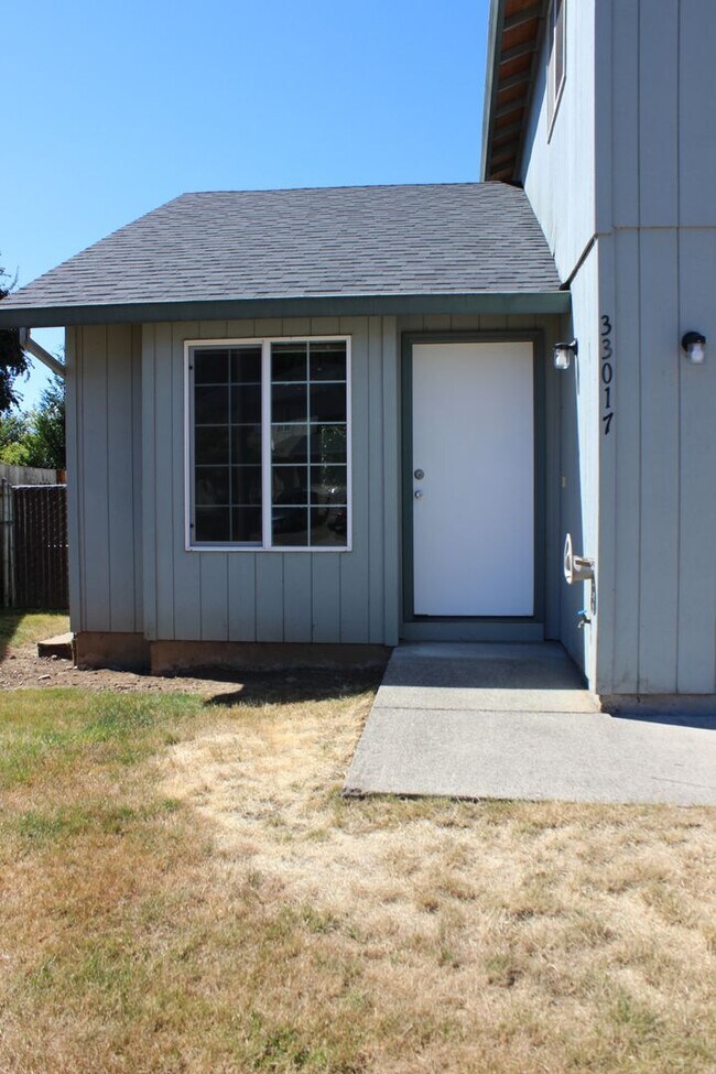 Foto del edificio - 4 br, 2.5 ba home in Scappoose neighborhood