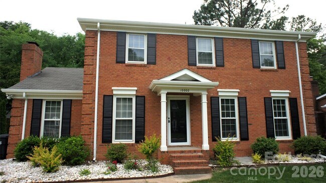 Foto del edificio - 10000 Ridgemore Dr