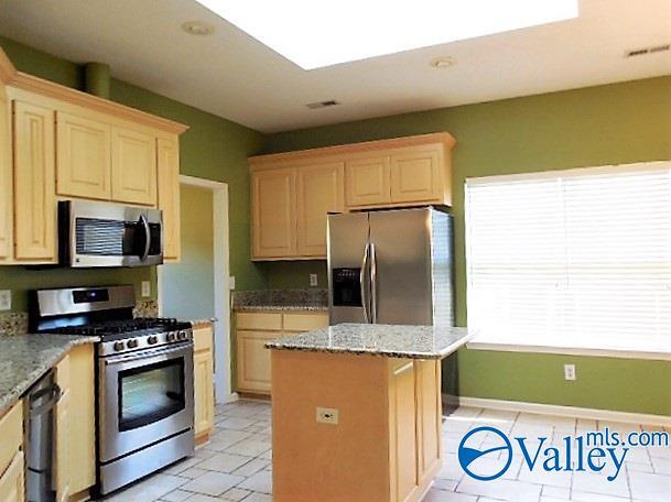 Building Photo - 135 Garden Brook Dr