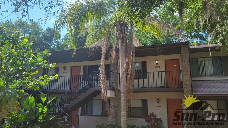 Foto principal - 1668 Spring Garden Ct