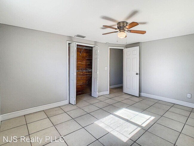 Foto del edificio - 3 br, 1 bath House - 4132 Beacon Square Dr.