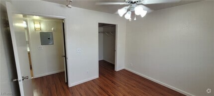 Building Photo - 3125 N Buffalo Dr