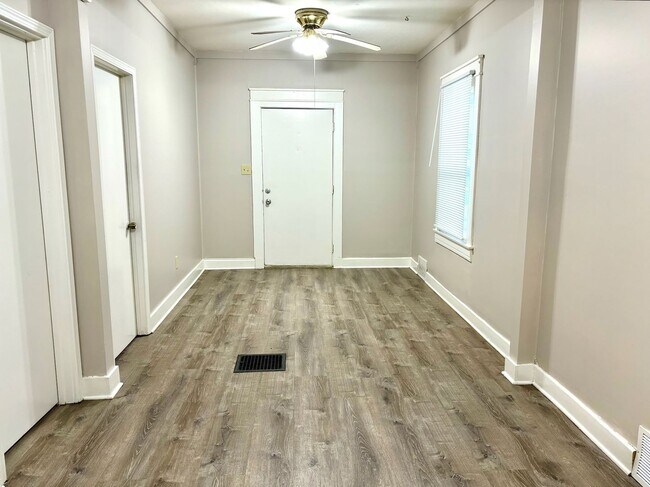Building Photo - Updated home in West Louisville now availa...