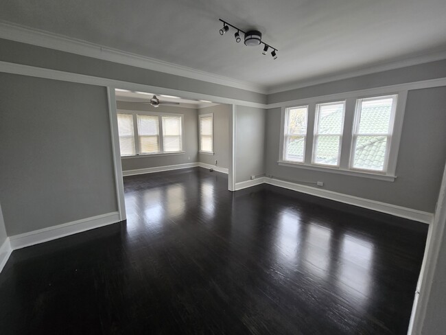 Large living/dining areas. - 2724 W 35th Pl