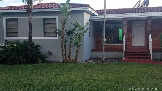 Foto del edificio - 8420 SW 27th Ln