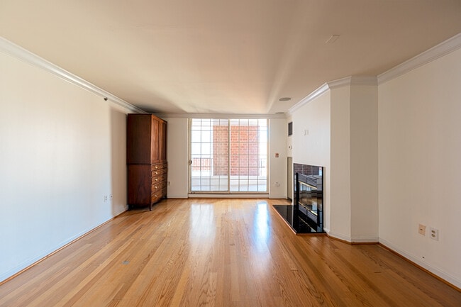 Foto del edificio - 1230 23rd St NW