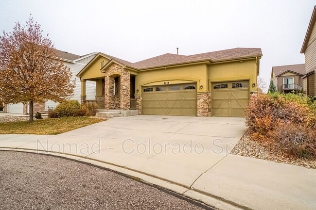Foto del edificio - 8238 Hollygrape Ln