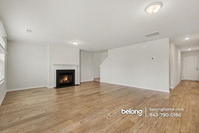 Building Photo - 297 Windfall Rd