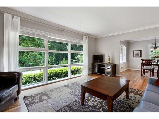 Foto del edificio - 3491 Rockhaven Cir NE