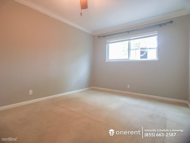 Building Photo - 3 br, 2 bath House - 1606 Flower Garden Ln