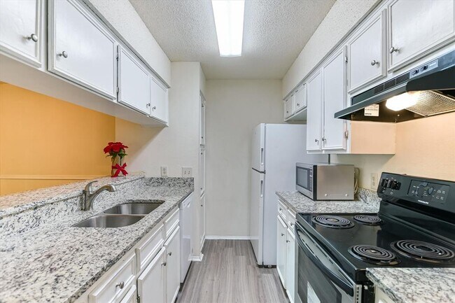 Foto del edificio - 10616 Mellow Ln