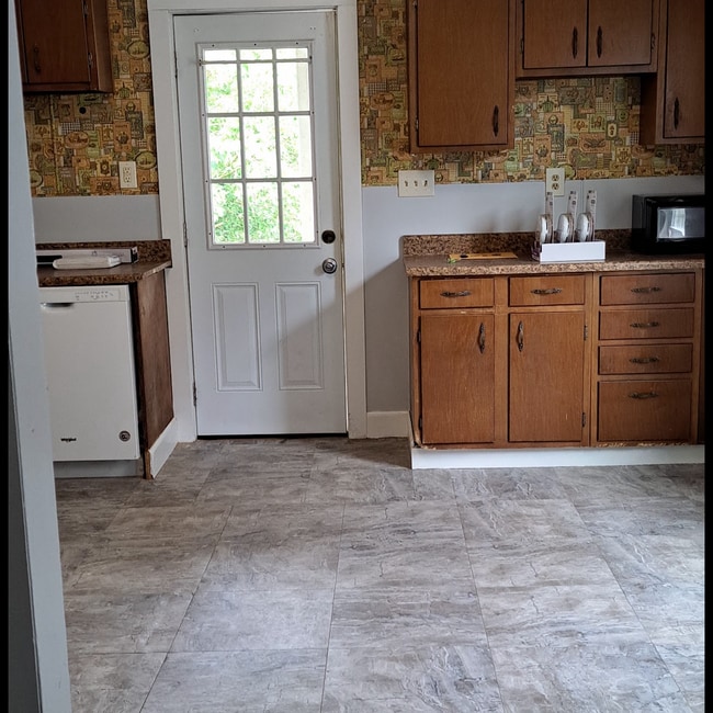 Building Photo - 2014 Wabash Ave