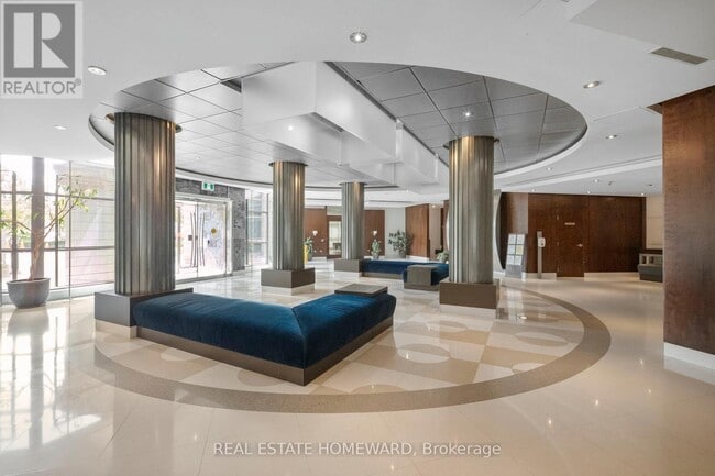 Building Photo - 410 Queens Quay W