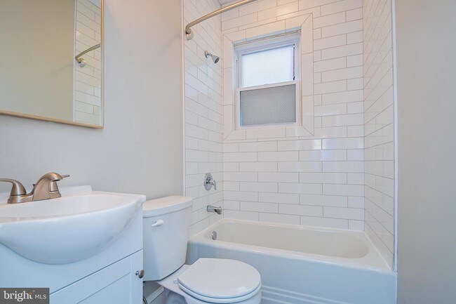 Foto del edificio - 1608 N Broom St