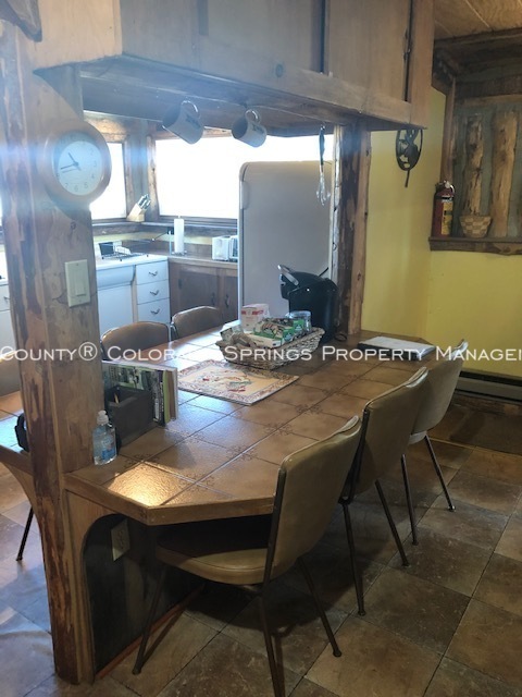 Building Photo - Cabin on 43 Acres in Lake George