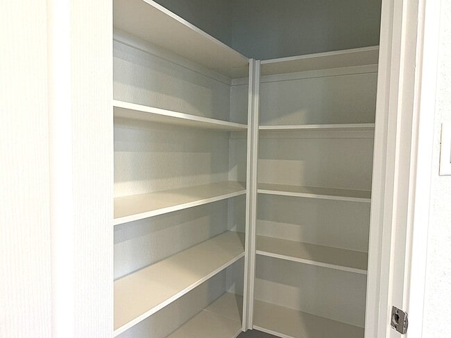 Building Photo - 21114 Montego Bay Dr