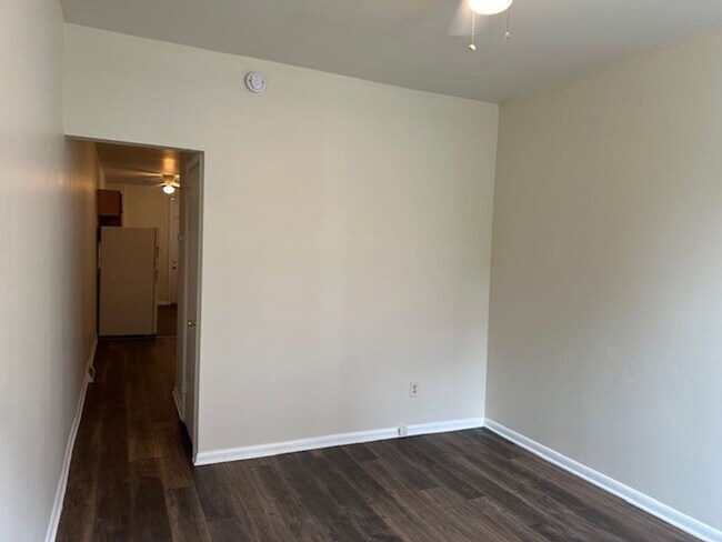 Foto del edificio - 1426 N 4th St