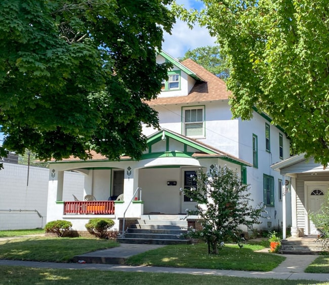 Exterior - 13 National Ave NW