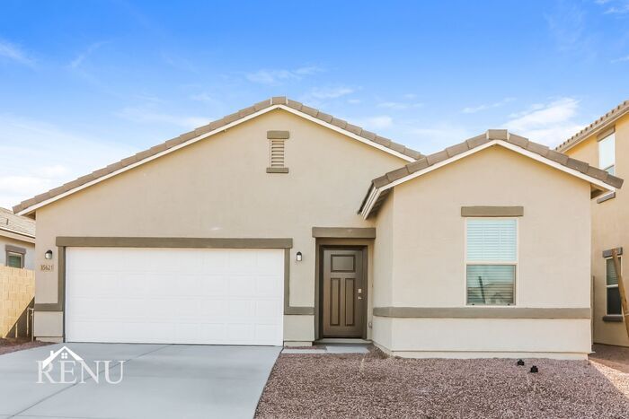 Primary Photo - 35621 W San Capistrano Ave