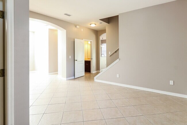 Foto del edificio - 7926 Citrus Blossom Dr