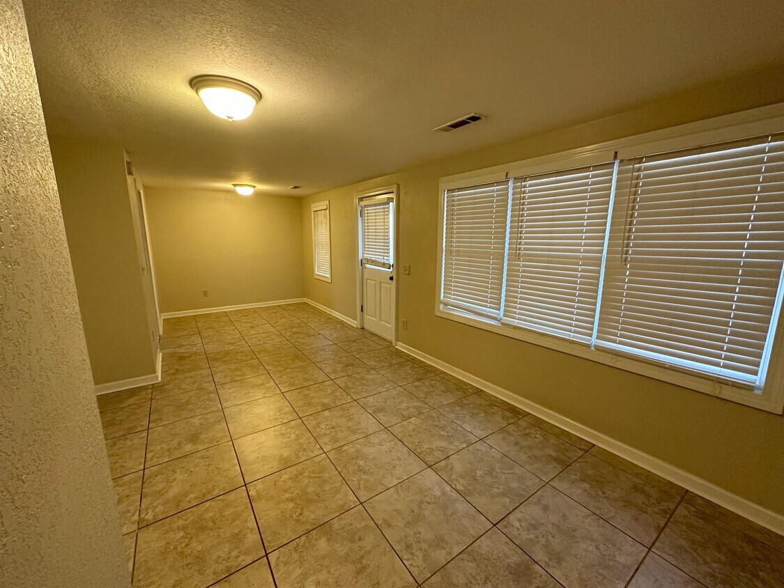 182 Town Mountain Rd, Blairsville, GA 30512 House Rental in