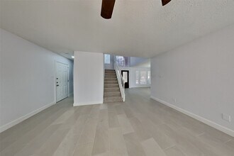 Building Photo - 18819 Sandia Pines Dr