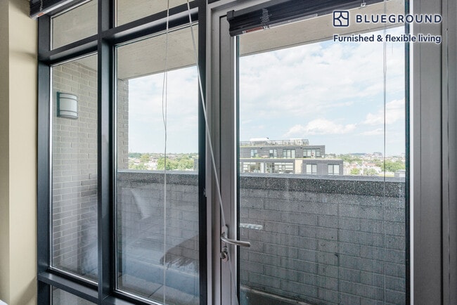 Foto del edificio - 1825 7th St NW