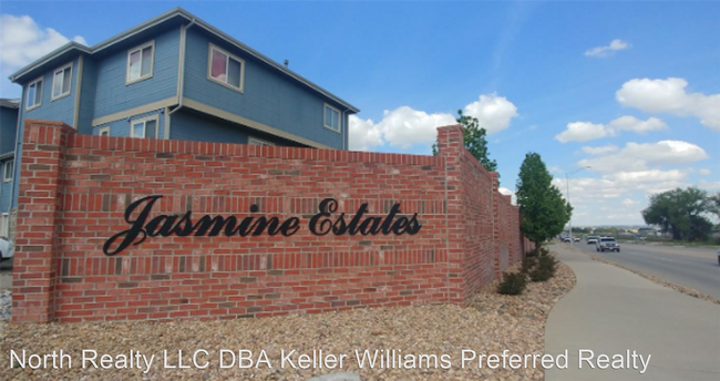 Building Photo - 3 br, 3 bath Townhome - 12062 Locust Ct.