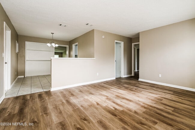 Building Photo - 2536 Emily Ln