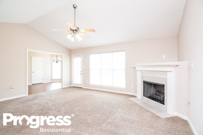 Building Photo - 1706 Avery Cove