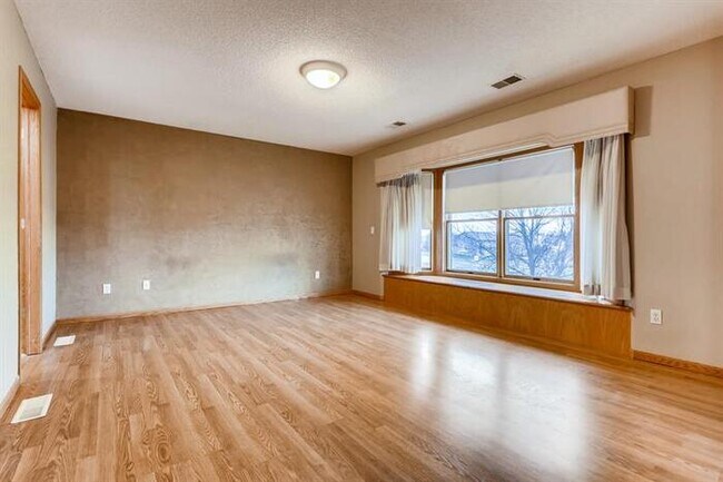 Building Photo - 9931 Evergreen Ave N, Brooklyn Park, MN, 5...